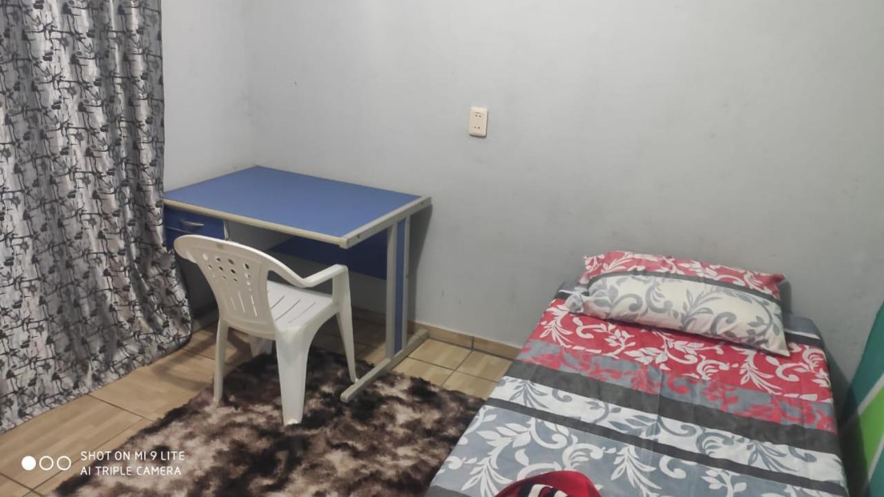Pedro Juan Caballero Urban Hostel מראה חיצוני תמונה
