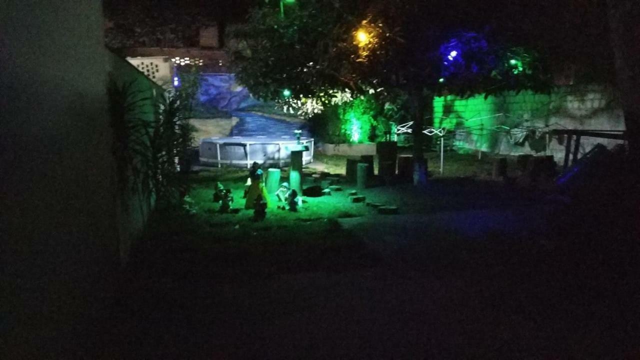 Pedro Juan Caballero Urban Hostel מראה חיצוני תמונה